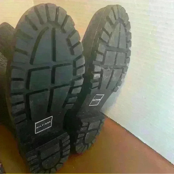 Tommy Hilfiger WOMEN'S Black Raindrop Waterproof Textured Rain Boots Size 9 US - Picture 9 of 9